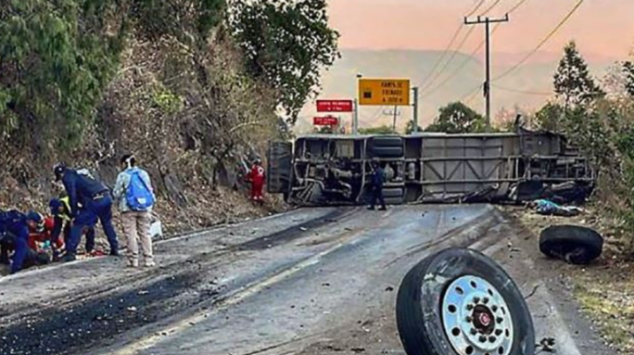 Përmbyset autobusi në Meksikë, 14 të vdekur dhe 31 të plagosur