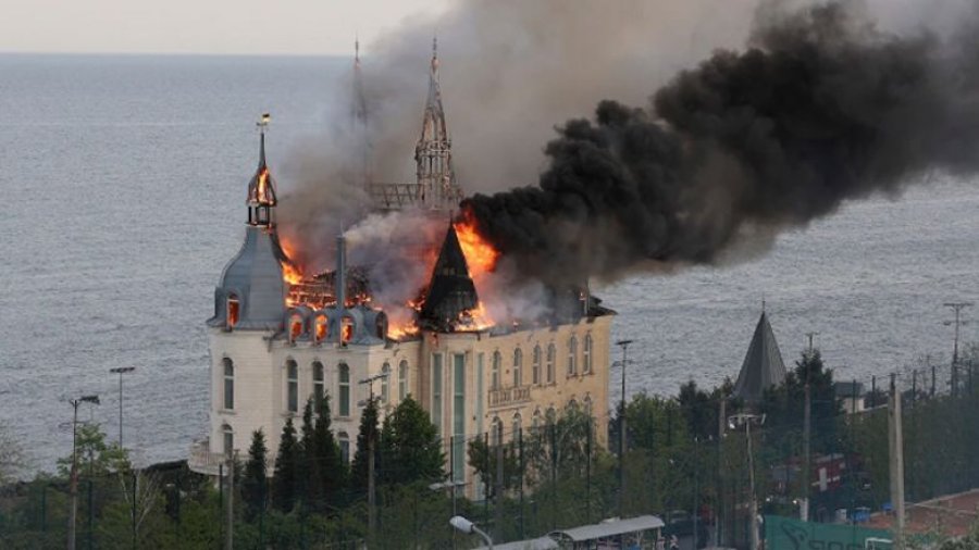 Digjet ikona ‘Kështjella e Harry Potter’ në Odessa, pesë persona u vranë dhe 32 të tjerë u plagosën