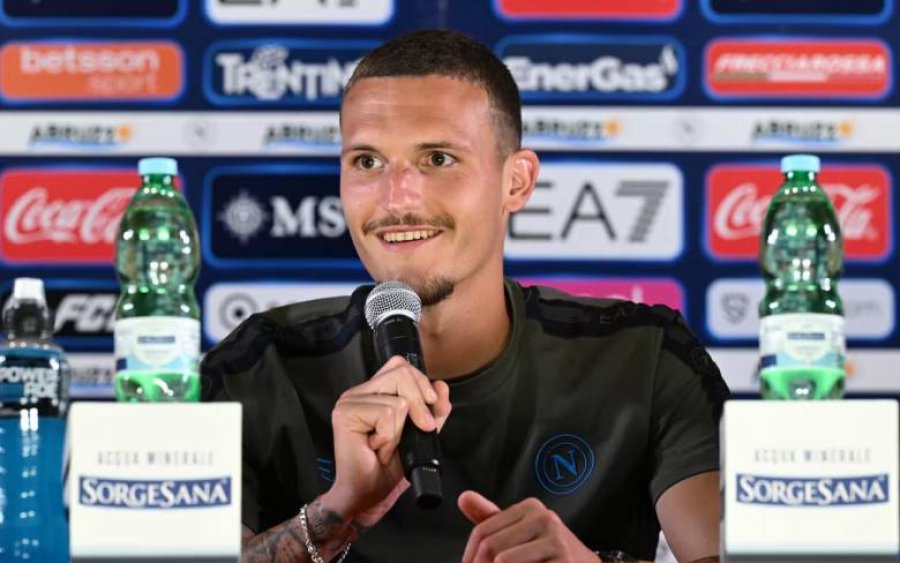 Prezantohen Marin: Çdo gjë që kam mësuar te Reali do t’i sjell këtu në Napoli