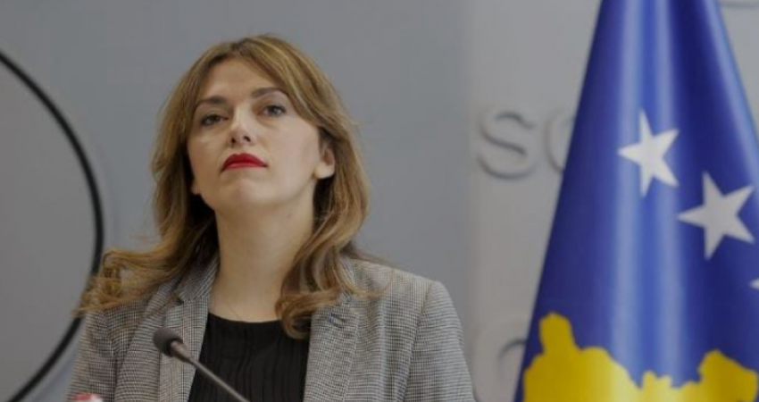 Burgjet e “sigurta” të Albulena Haxhiut, të dënuarit bëhen llom në mes vete në Dubravë