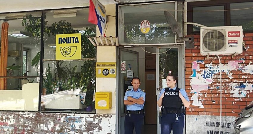 “Pa licencë dhe të paregjistruar në ARBK”, Policia kontrollon zyret e postës së Serbisë në veri