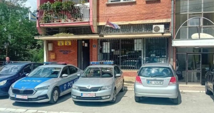 “Operatorë pa licencë dhe të pa regjistruar në ARBK”, Policia hyn në zyrat postare në Veri