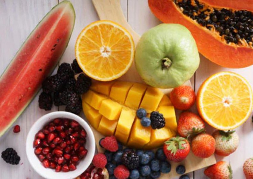Vitamina e humorit, cilat janë ushqimet e pasura me të?