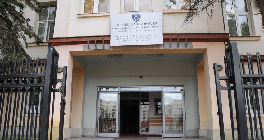 Temperaturat e larta, MSH paralajmëron se mund të marrë masa për kufizimin e orarit të punës
