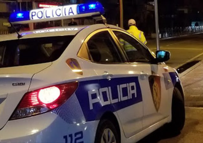 Dhunë në familje, plagosje dhe drogë, 5 të arrestuar në Tiranë