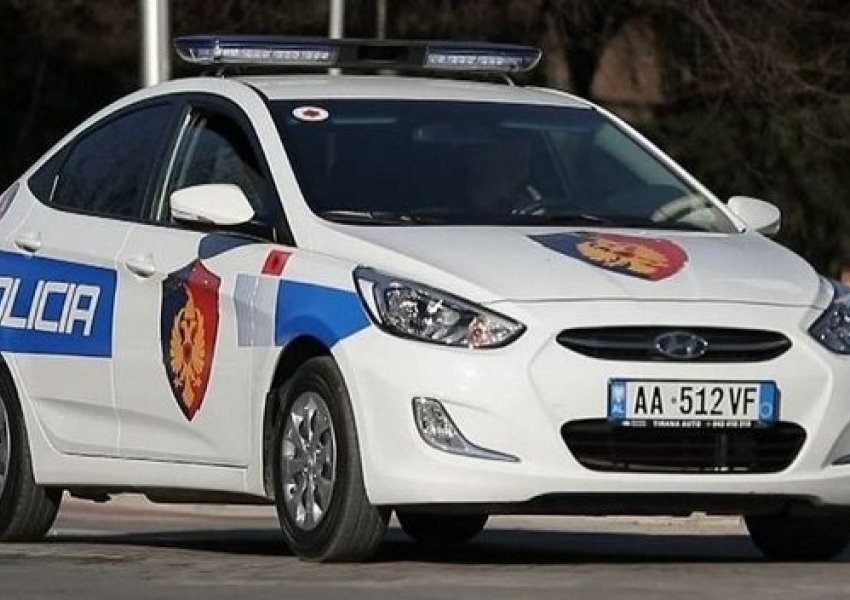 Tentoi të kalonte kufirin me drogë me vete, vihet nën hetim 25-vjeçarja nga Kosova