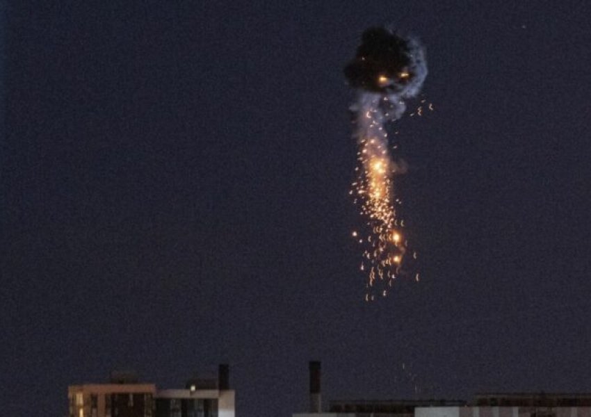 Hezbollahu hakmerret, sulmon me dronë trupat izraelite në kufirin libanez