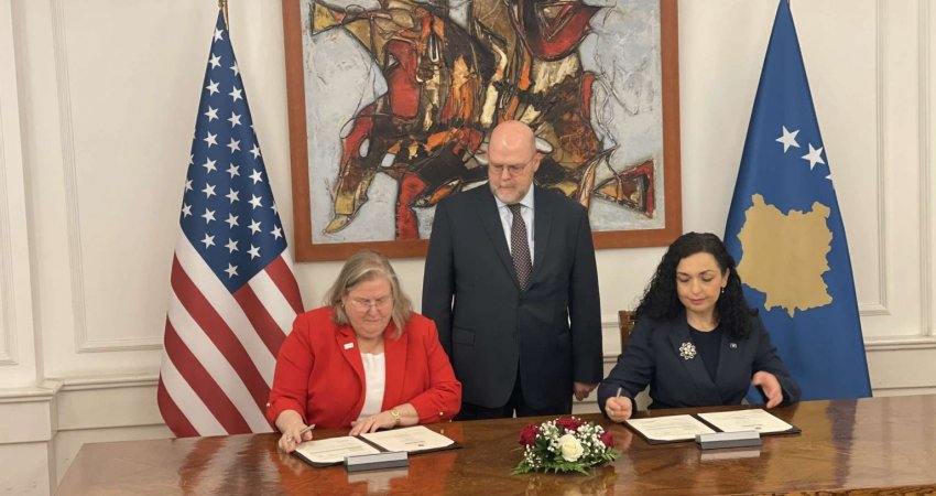 Kosova nënshkruan marrëveshjen e grantit afro 35 milionëshe me USAID-in