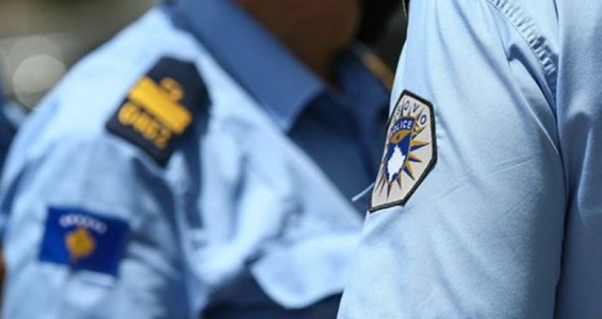 Dyshohet se është sulmuar me molotov policia në Gjakovë