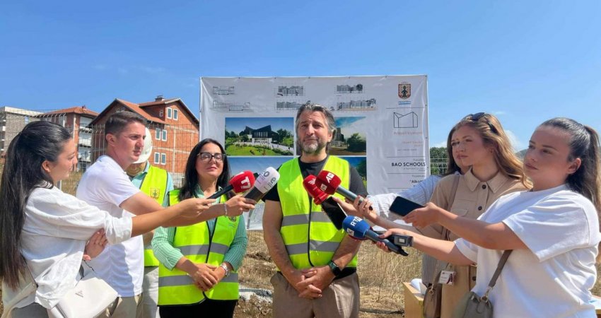 Tri shkolla të reja në Prishtinë me investim publiko-privat, fillon ndërtimi i njërës në “Mati 1”