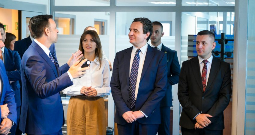Kurti viziton Shërbimin Korrektues, diskutohet për punën dhe sfidat e këtij institucioni