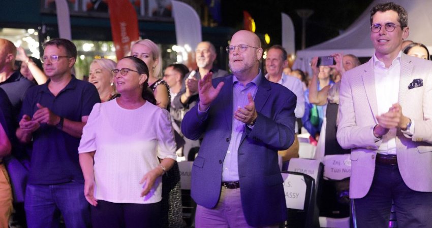 Hovenier: I frymëzuar nga talentet e jashtëzakonshme në Kosovë