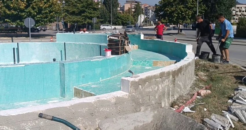 Rrethi para Urës së Ibrit po bëhet fontanë