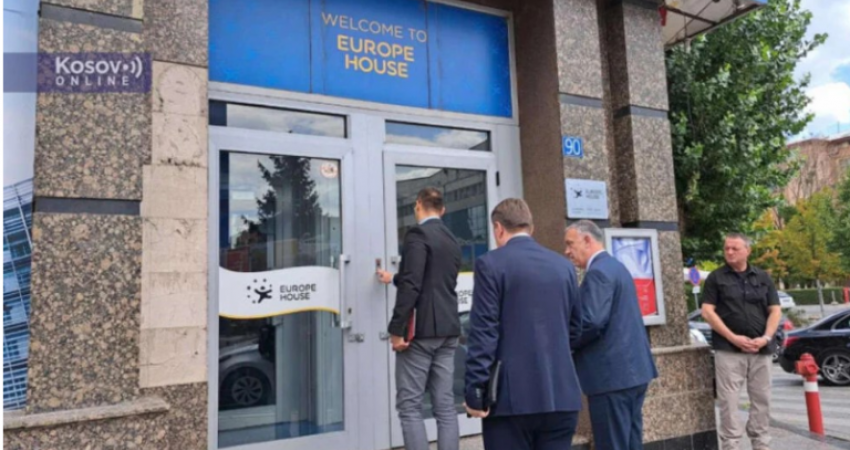 Përfaqësues të Listës Serbe arrijnë në Prishtinë, takohen me ambasadorët e Quint-it