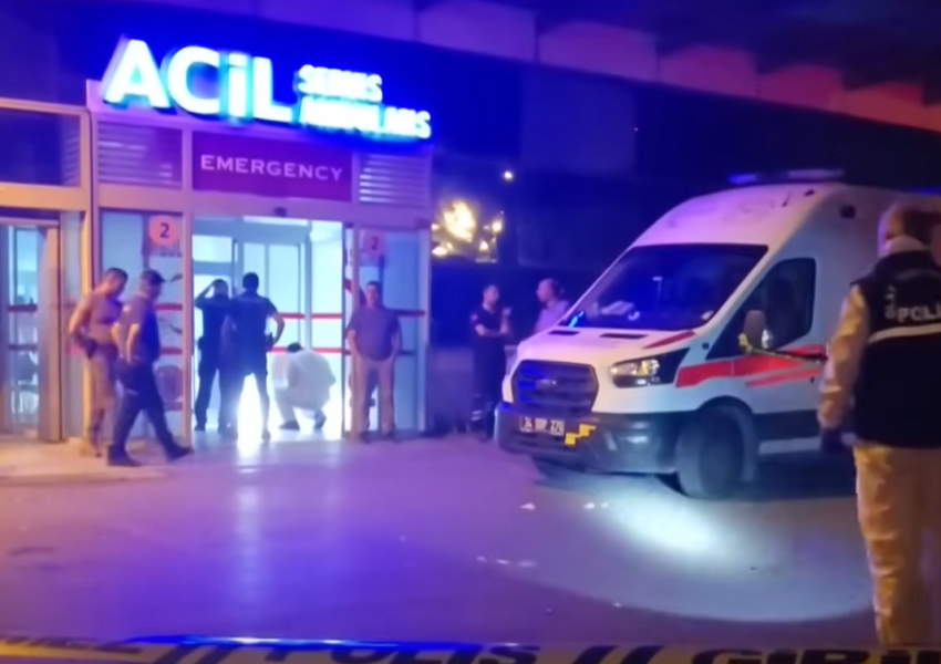 Pesë të plagosur/ Sulm me armë në një spital të Stambollit