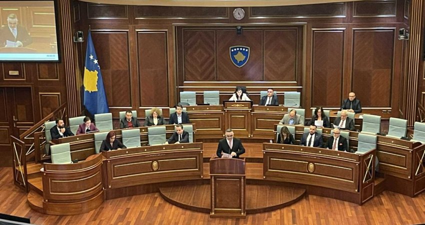 Tahiri i AAK-së: Kosova është në pikën më të lartë të korrupsionit