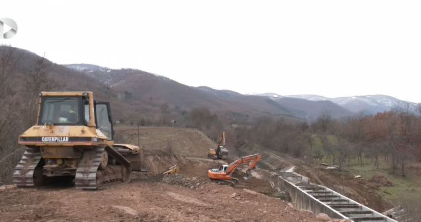 Në fundjavë pritet të përfundojë ndërtimi i anashkalimit në kanalin e Ibër Lepencit