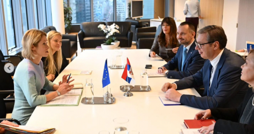Vuçiqi thotë kryediplomatja e BE-së i kërkoi zgjidhje të rastit Banjska