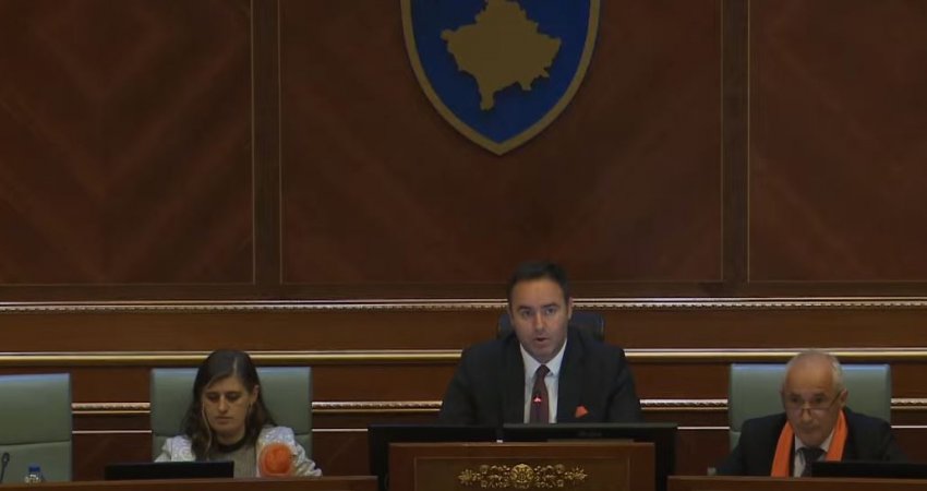 Vonesa të deputetëve në Kuvend, Konjufca i zëshëm: Mbledhjet e komisioneve po e bllokojnë punën   
