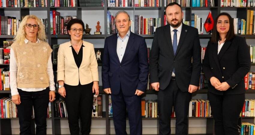 Gërvalla: Mësimi i gjuhës shqipe nga diaspora, detyrim kombëtar