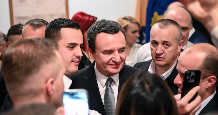 Kurti takon bashkatdhetarët në Bashkësinë Shqiptare të Bosnjës dhe Hercegovinës