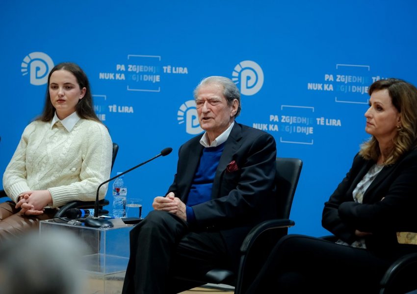 Berisha: Revolucion studentor i ‘90, përzuri edhe Beogradin i cili, në çdo kohë diktonte politikën e Tiranës