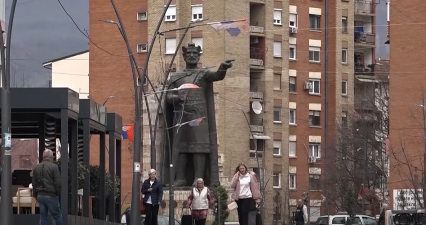 Në TikTok shqiptarët ftohen për t’i dëmtuar monumentet serbe, kërkohet kujdes
