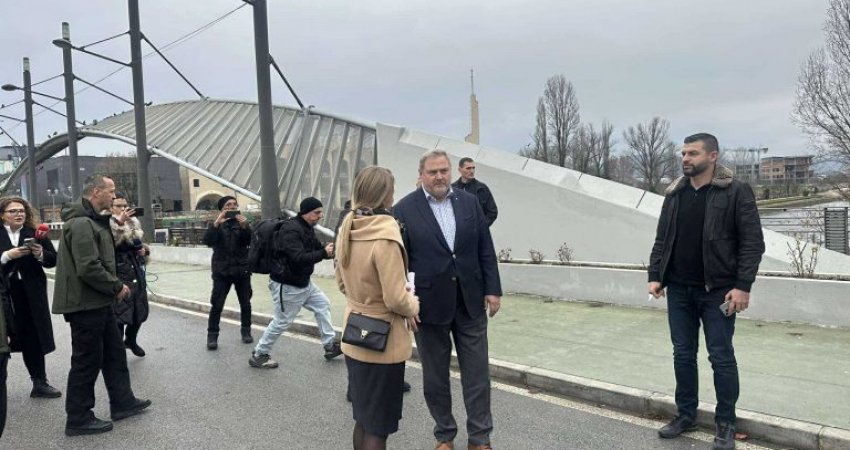 Raportuesi për Kosovën në PE viziton urën e Ibrit