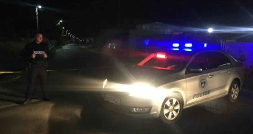 Theret me thikë një nxënëse në Pejë, edhe i dyshuari nxënës – Policia jep detaje