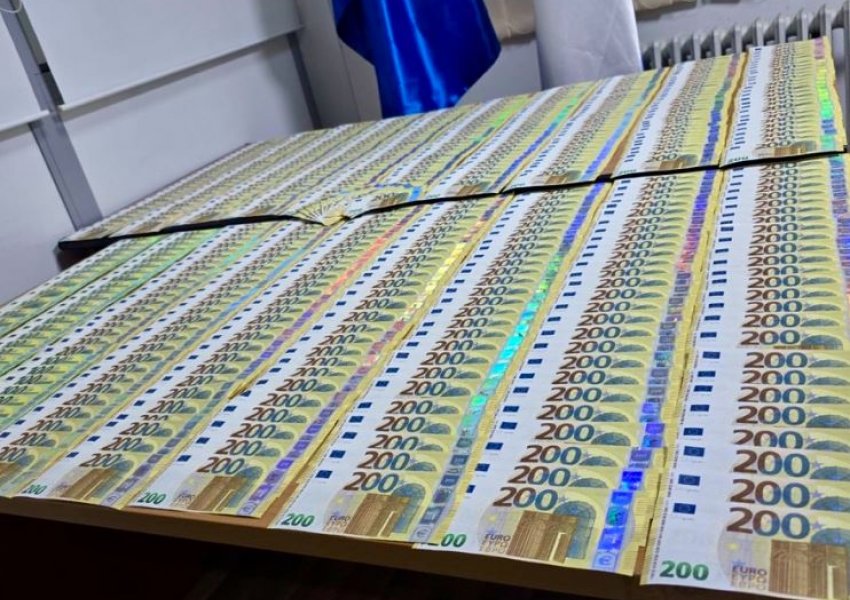 Policia e Kosovës konfiskon shumë të madhe parash të dyshuara si të falsifikuara