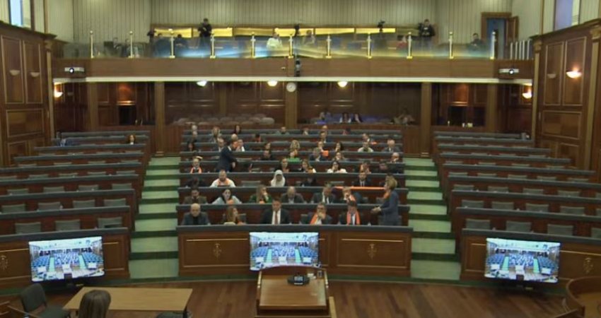 20 ligjet e miratuara në seancën e zhvilluar të enjten e kaluar dërgohen nesër në Gjykatën Kushtetuese