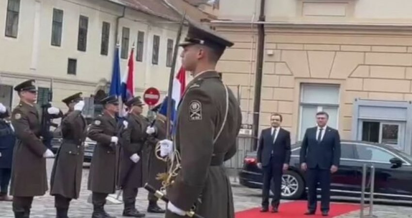Kurti pritet me nderime të larta nga Plenkoviq