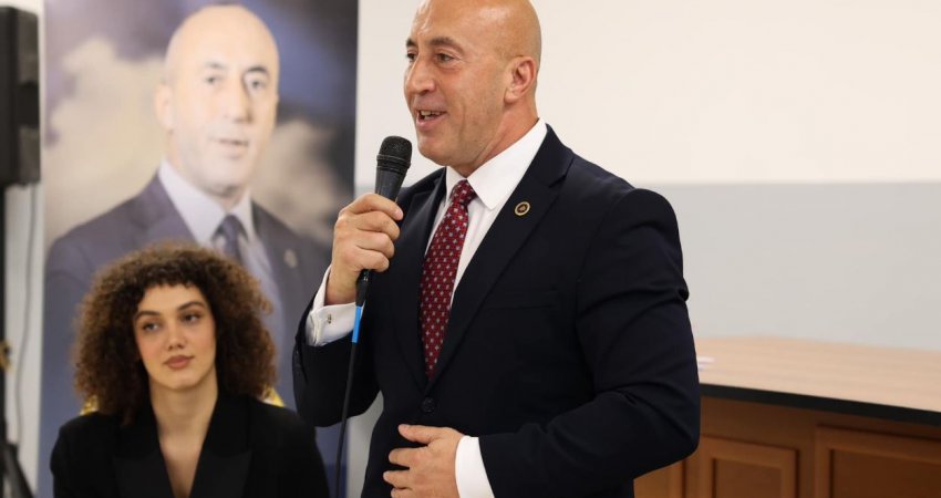 Haradinaj uron Kosovën në 6-vjetorin e formimit të Ushtrisë   