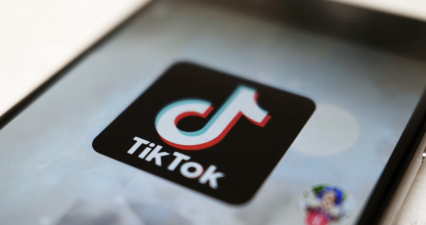 Varësi si droga e alkooli: A duhet të bllokohet TikTok-u në Kosovë?