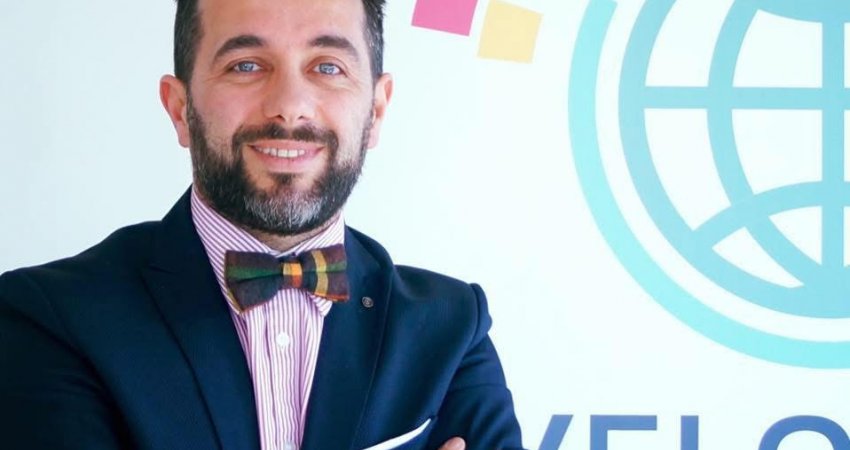 Shtesat e Kurtit, Muharremi: Korrupsion i pastër elektoral, 100 EURO Vota