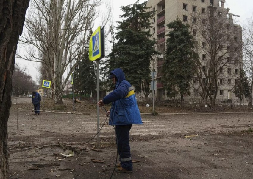 Dronët ukrainas godasin terminalin e naftës Stalnoi Kon të Rusisë për herë të dytë në pak më shumë se një javë