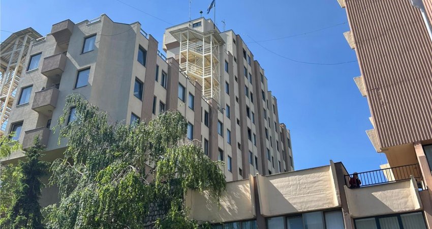 Ngrihet aktakuzë ndaj një personi për krime lufte, kreu dy vrasje dhe një plagosje