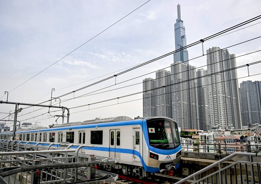 Qyteti me 9 milionë banorë bëhet për herë të parë me metro