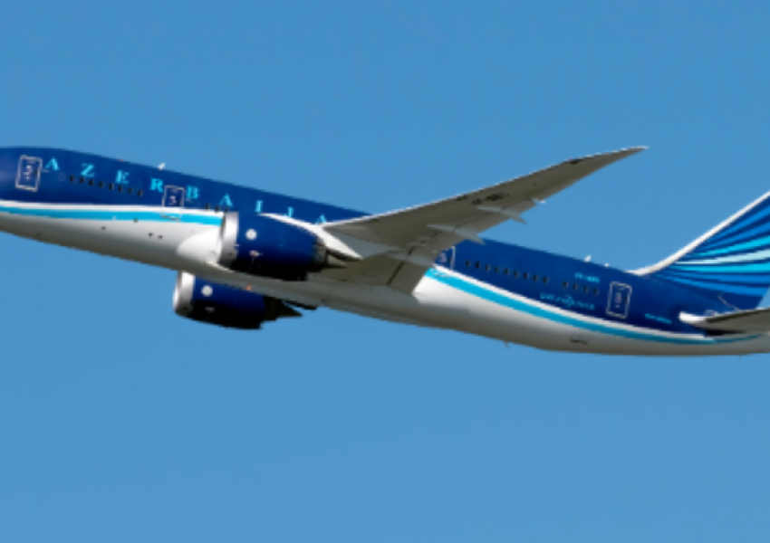 Pezullohen fluturimet me Azerbaijan Airlines