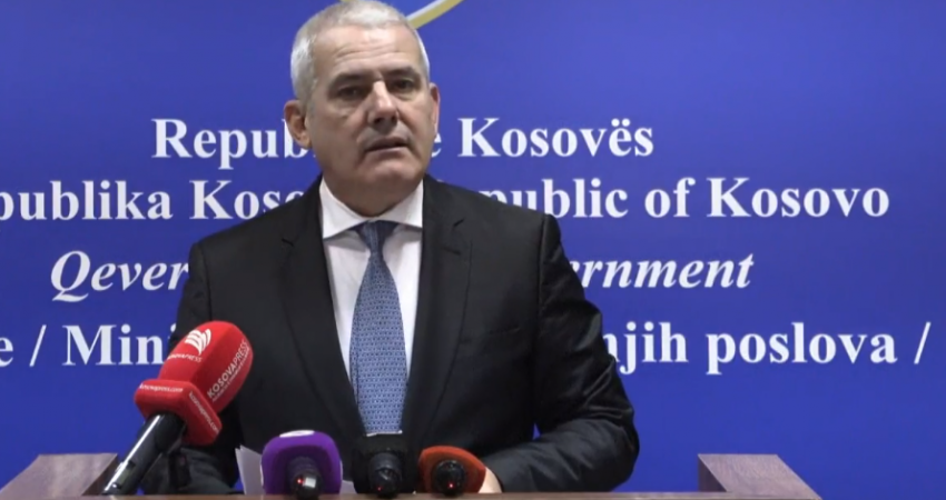Sveçla: Serbia po e shkel hapësirën tonë ajrore përmes dronëve