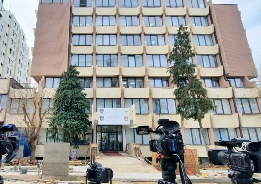Dogjën shqiptarët për së gjalli/ Kush janë 5 serbët e akuzuar për krime lufte
