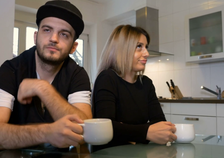 Meshkujt e papjekur emocionalisht praktikojnë këto katër zakone