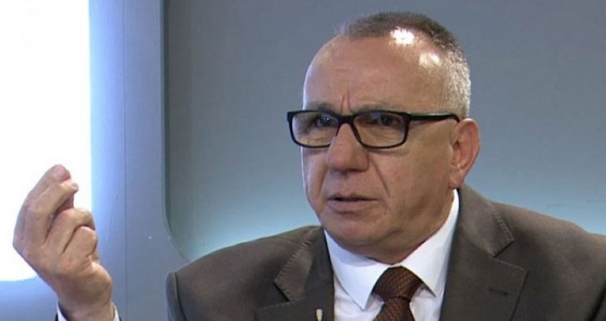 Hasani: Kurti po e poshtëron e po i shet kapadallëk Prokurorisë, duke refuzuar të dëshmojë