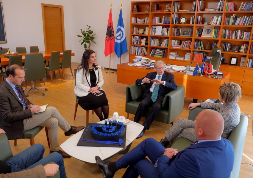 ‘Shqipëria narko-diktaturë’/ Berisha pret deputeten e Forca Italia: Integrimi dhe projekti TAP, me rëndësi për të dy vendet