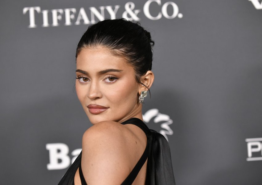 Kylie Jenner mahnit mediat me look-un e saj!
