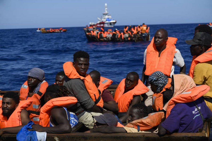 Senati italian miraton paktin Rama-Meloni për kampet e refugjatëve