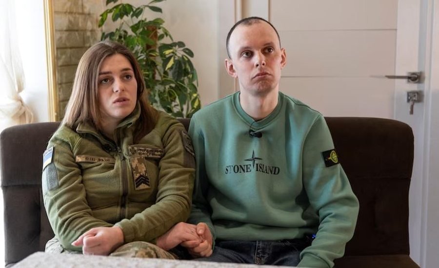 Dy vite robër lufte, çifti ukrainas bashkohet pasi lihen të lirë nga rusët