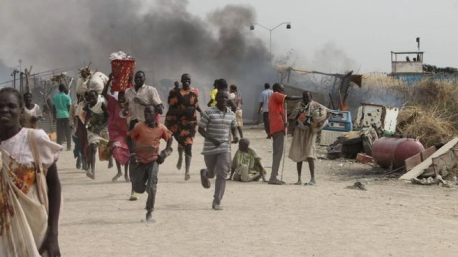 18 të vdekur në sulmet e armatosura në Sudan, ata që nuk arritën të shpëtonin u dogjën të gjallë