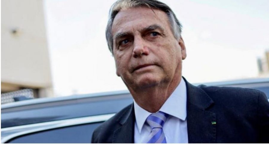 Nën hetim për grusht shteti, policia braziliane i sekuestron pasaportën ish presidentit Bolsonaro