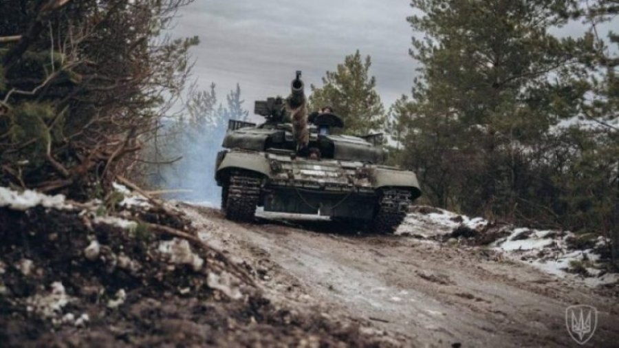 ‘100 përplasje luftarake’ përgjatë vijës së frontit të Ukrainës në vetëm një ditë